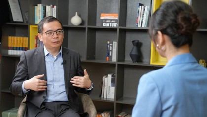 陆挺：1.7亿农村老人月均养老金200多，农民的社保没跟上国家经济发展