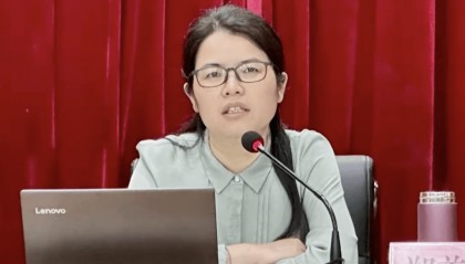 她任安徽一县代理县长！