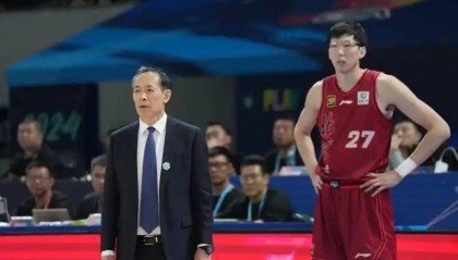 CBA季后赛 | 北汽男篮26日前往太原 周琦静养眼伤等待复查