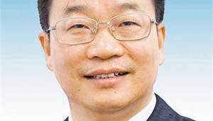 李明清当选重庆市人大常委会副主任 此前担任重庆市委副书记