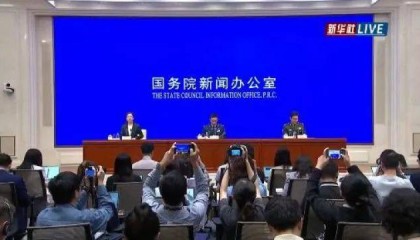 九三阅兵:我军部分现役主战机型首次公开亮相