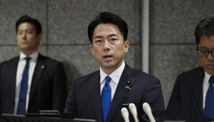 高市早苗最担心一幕发生，中日战机正面交锋，日方连夜召开紧急会议卖惨，中方当场驳斥