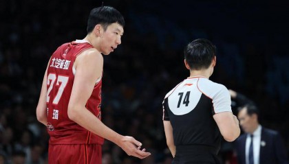 许利民:周琦病情比较严重 发烧并伴有呕吐现象