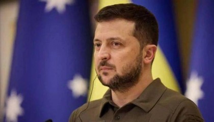 泽连斯基总统府被围,俄乌打了三年多,乌克兰人才明白,原来“最大的敌人”不是俄罗斯