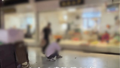 男子买鱼拒杀遭暴力殴打，摊主叫嚣“不杀是闹事”“打死你”，警方回应