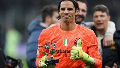 曼联拜仁尴尬！国米高价卖奥纳纳低价签索默 后者欧冠救主