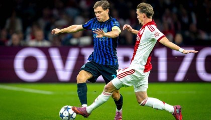 国米2-1萨索洛:战术调整与球员表现的完美结合,重回胜利轨道!