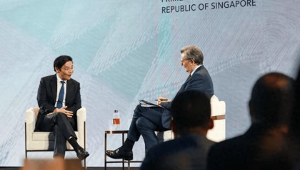 新加坡总理打破沉默，暗示日本已经在努力“降温”，中方应该见好就收