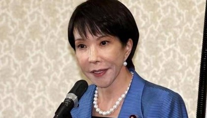 高市早苗没想到：普京对华这么仗义！日方船只刚闯进钓鱼岛，俄罗斯军舰队逼近