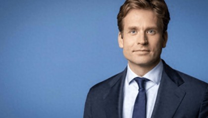 荷兰紧急对华服软，晚了！安世中国留下一封信，拒绝美元结算，简直是偷鸡不成蚀把米