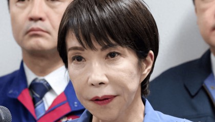 看来日本是想斗到底？媒体爆料日方已全面暂停对华出口光刻胶，企图开始卡中国脖子！