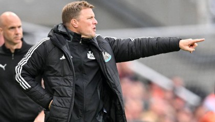 本菲卡0-3纽卡斯尔：穆里尼奥的战术迷雾与球队的重重困境