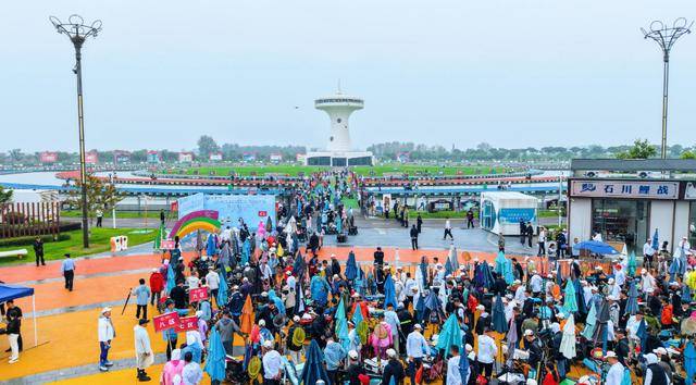 泗洪“双节”文旅市场火爆 单日迎客超9.1万人次