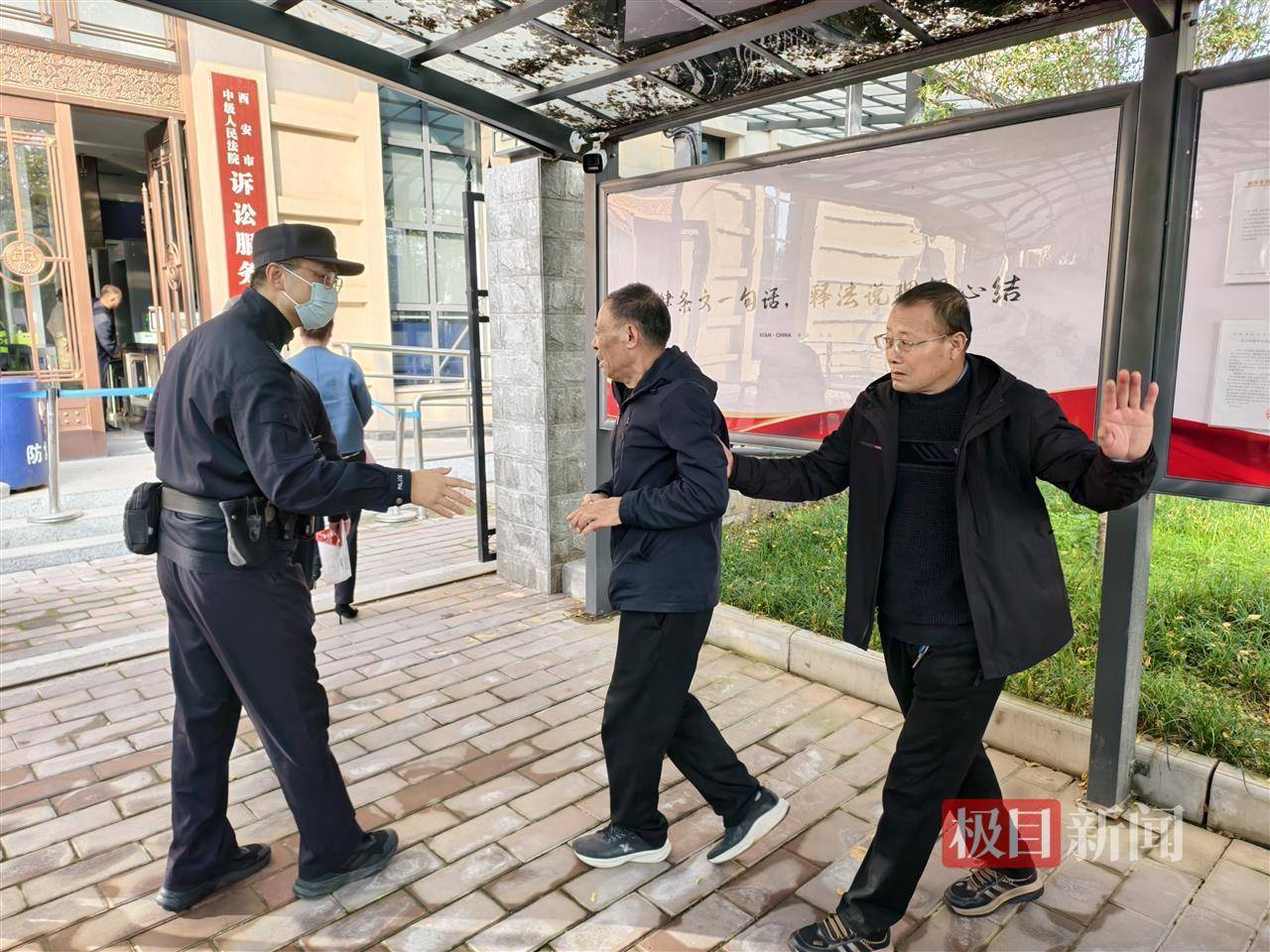 同居男友杀害女护士案开庭,男方亲属发声,女方父亲:拒绝出谅解书也不要赔偿,希望判处死刑