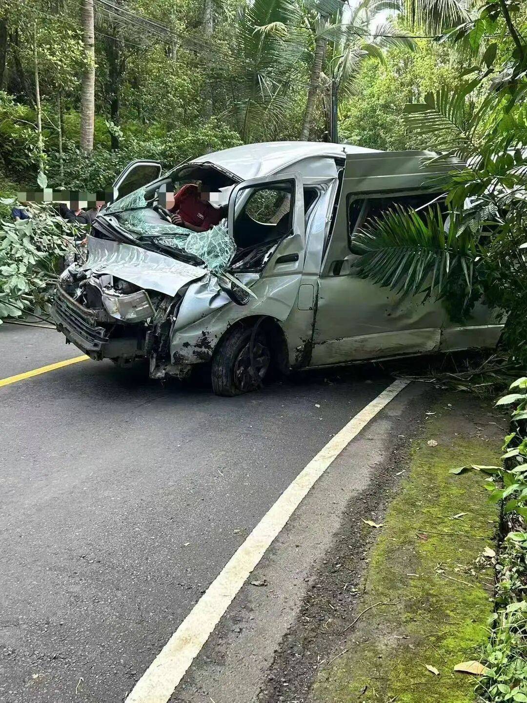 中国公民5死8伤！巴厘岛车祸亲历者发声：司机未采纳建议，事发后独自离开