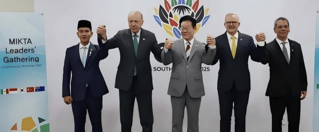 G20峰会开完了,中方专机刚飞走,加拿大总理通知全球,美国时代将结束!