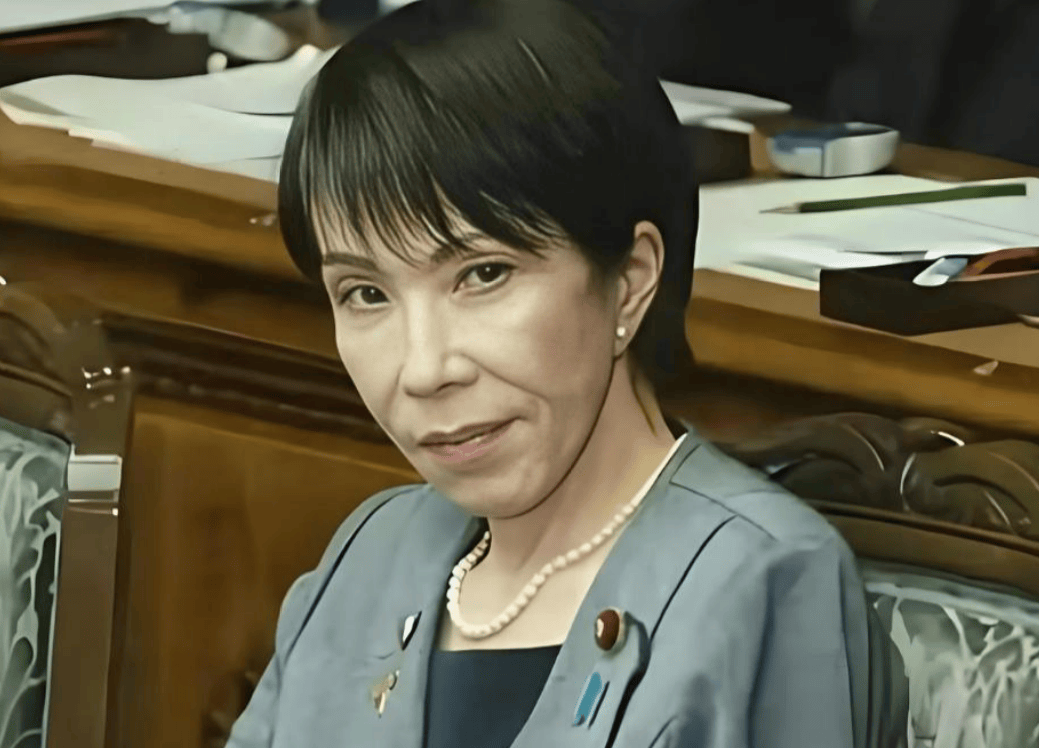 高市早苗讲话中方当场离席，中国人纷纷从日本回国，日本方面或面临四重压力
