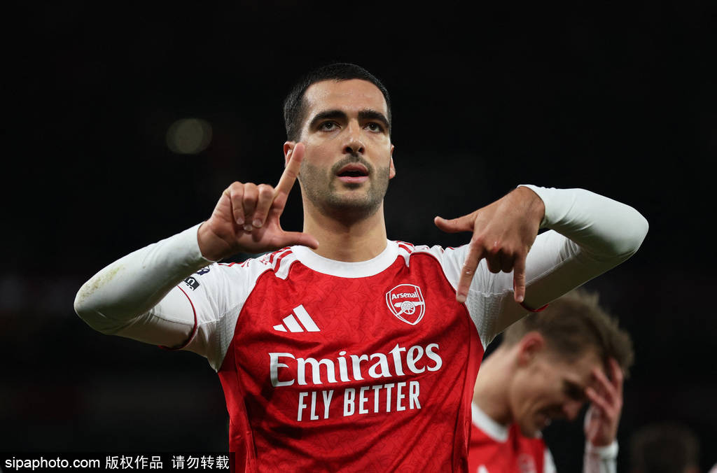英超-梅里诺传射萨卡破门 赖斯伤退阿森纳2-0小蜜蜂5分领跑