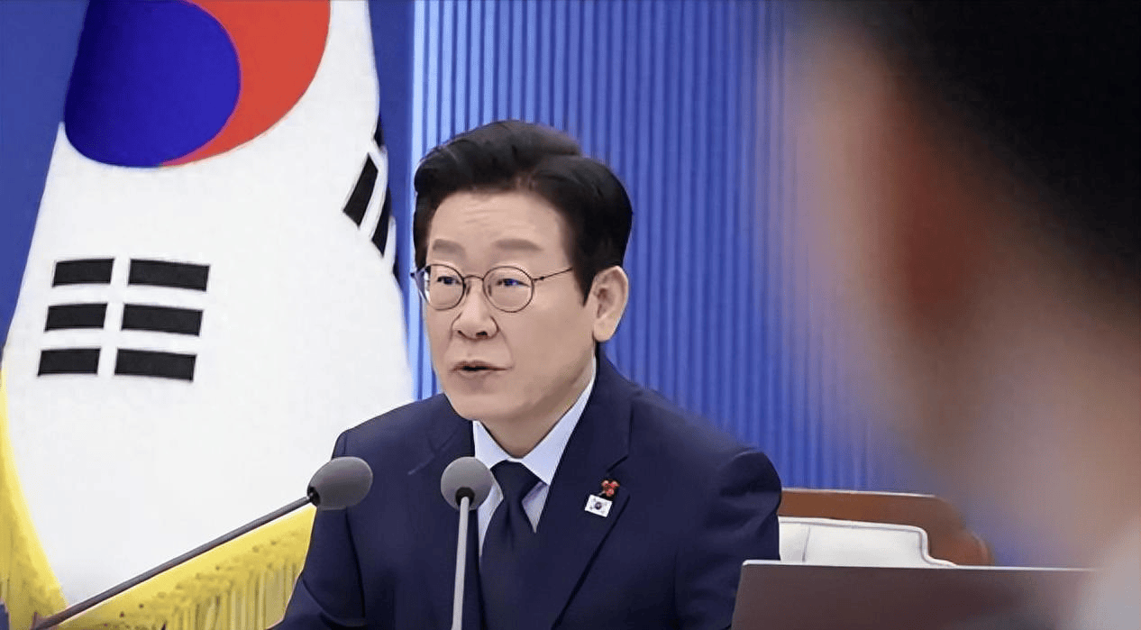 回国不到24小时,李在明在高层会议上,用39个字评价访华之行!