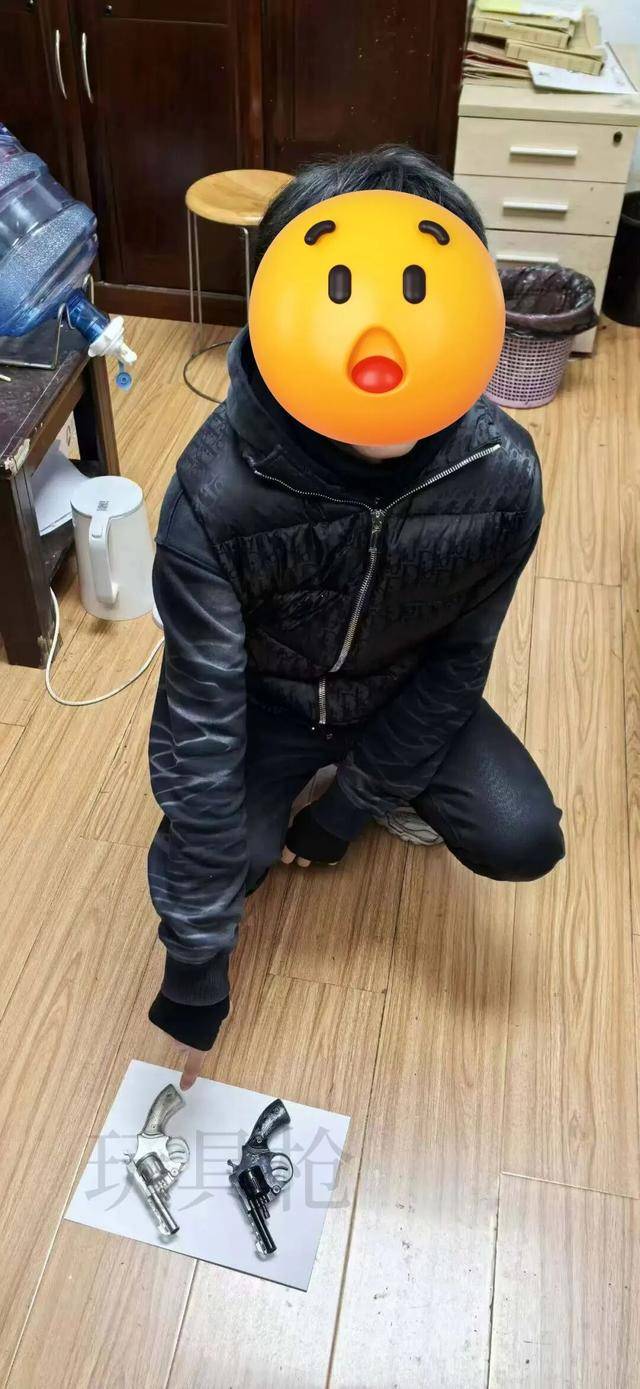 昆明街头多人“持枪火拼”？警方：演出拍摄者与发布者等5人被批评教育