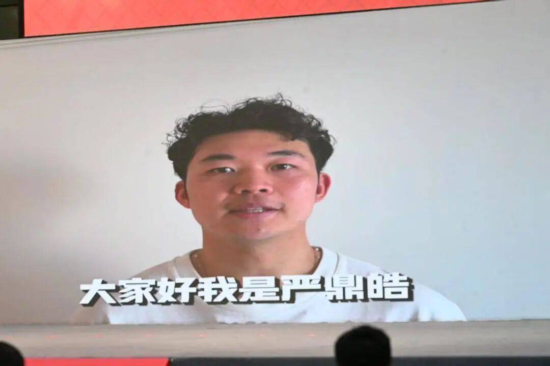 辽宁铁人足球俱乐部与盛京百货、海粮集团签署战略合作协议