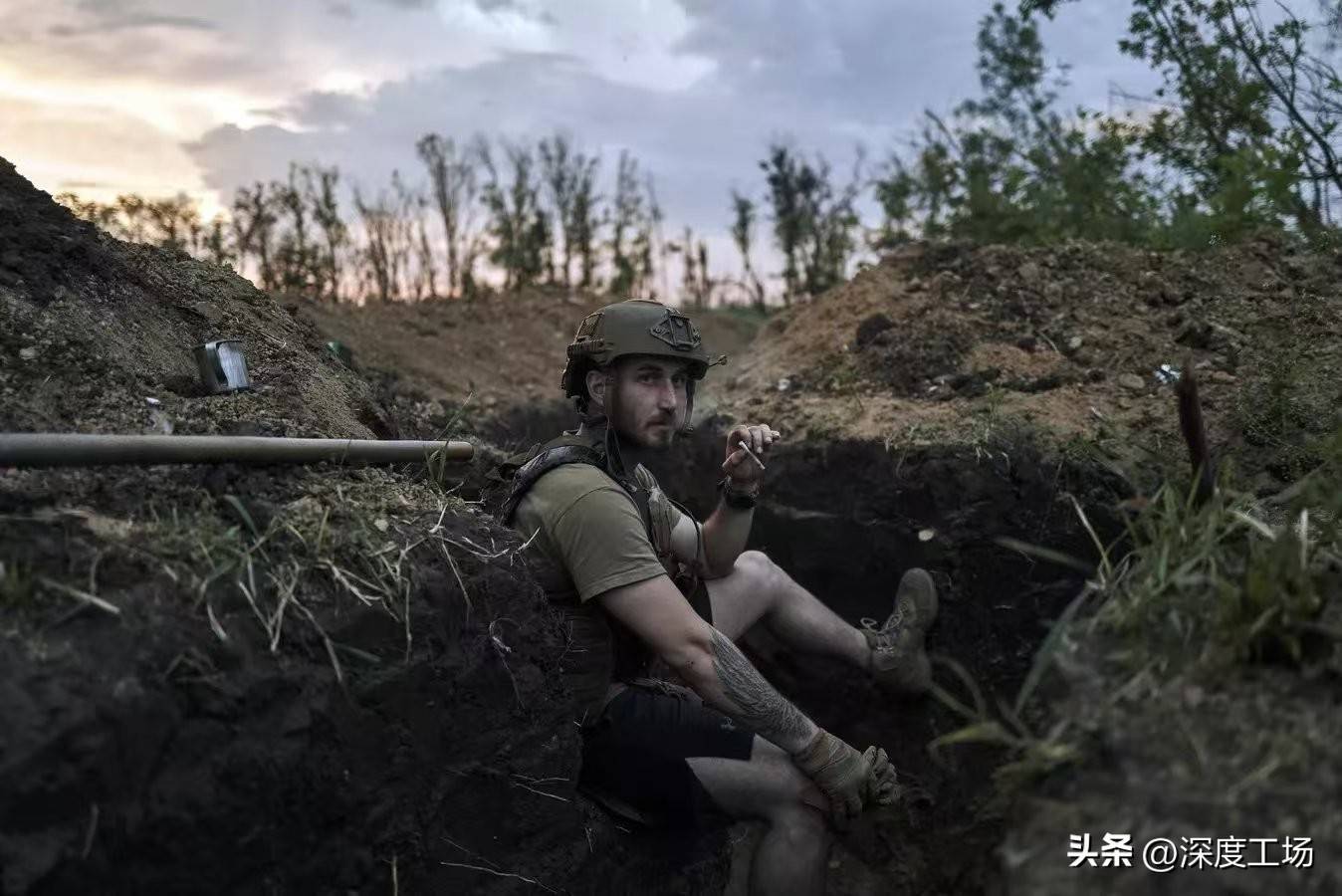 天崩地裂!13000公里时速,导弹爆炸温度数千度:普京真掀桌子了