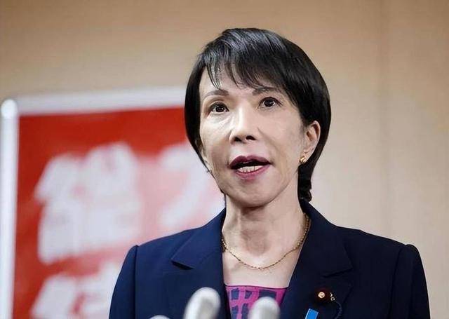 高市早苗没想到：普京对华这么仗义！日方船只刚闯进钓鱼岛，俄罗斯军舰队逼近