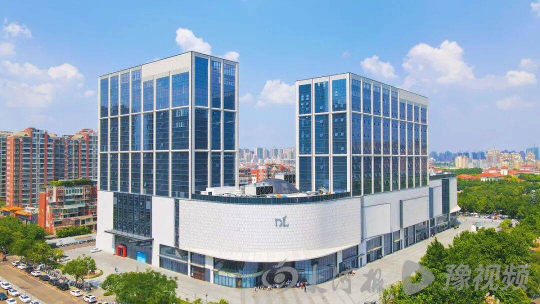 于东来：30岁开始吃药，CT拍了上百次，身体出什么问题都不足为奇，哪天说没就没了